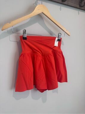 NWT Offline by aerie - Real Me Crossover Women’s Flared Shorts with shorts under
